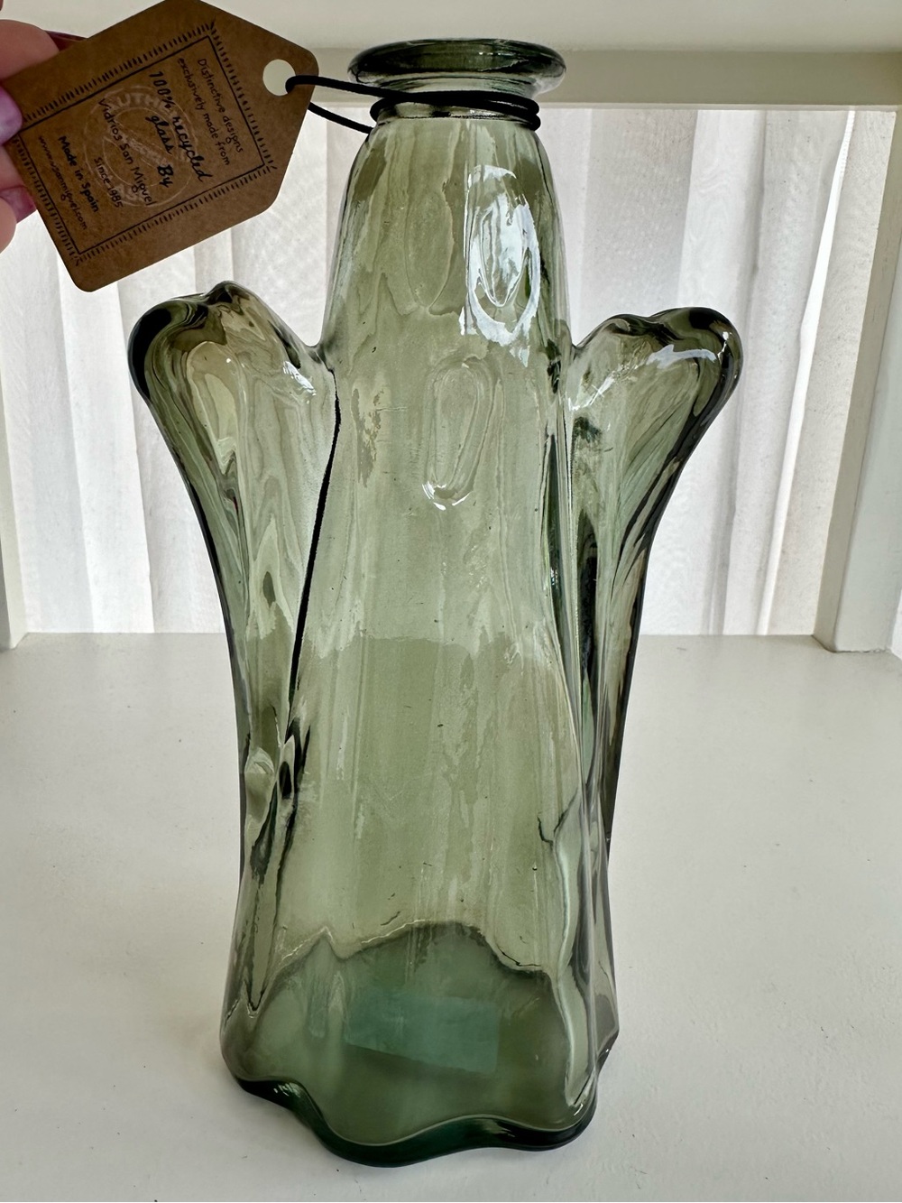 👻 🎃 Handblown GHOST recycled green glass bottle from Spain